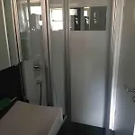 Lichtdurchflutete 65m2 Einliegerwohnung Mit Grosser Suedterrasse Und Komfort-bad Апартаменты Gutenzell-Hurbel