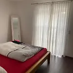 Lichtdurchflutete 65m2 Einliegerwohnung Mit Grosser Suedterrasse Und Komfort-bad Gutenzell-Hurbel