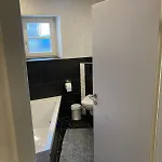 Апартаменты Lichtdurchflutete 65m2 Einliegerwohnung Mit Grosser Suedterrasse Und Komfort-bad