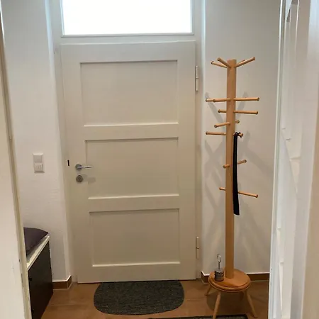Lichtdurchflutete 65m2 Einliegerwohnung Mit Grosser Suedterrasse Und Komfort-bad *